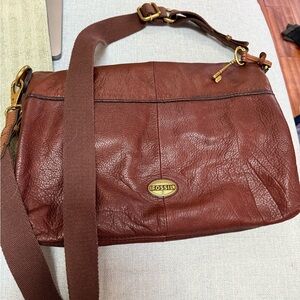Fossil Fold Over Crossbody Leather Bag EUC